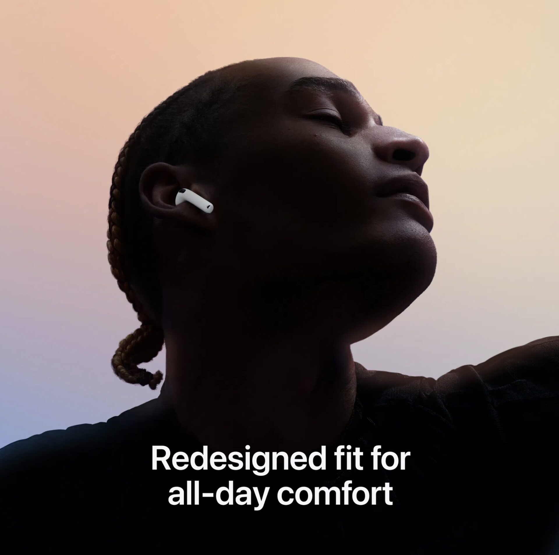 Apple AirPods 4 s aktívnym potlačením hluku