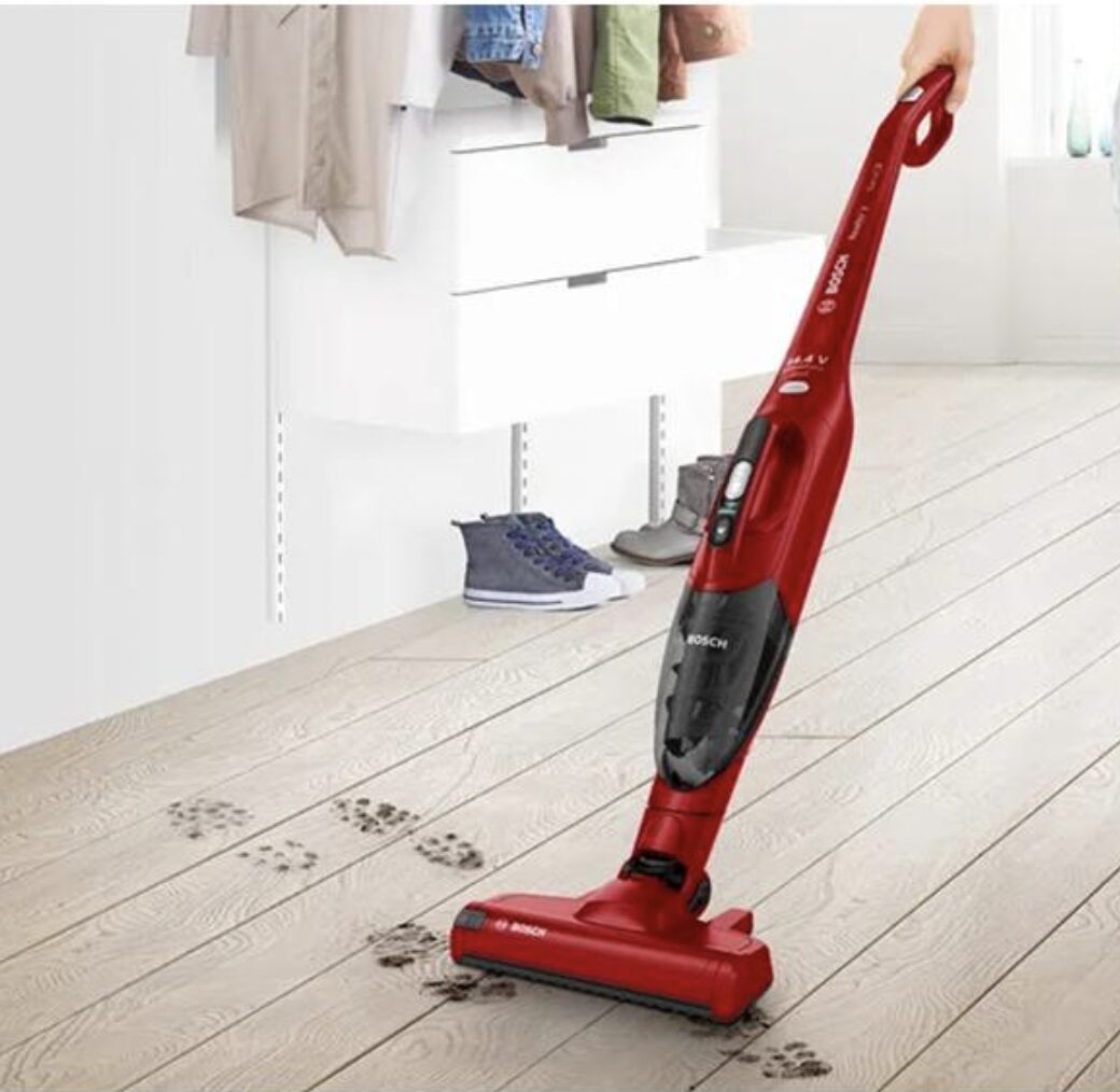 Tyčový vysávač Bosch BBHF214G