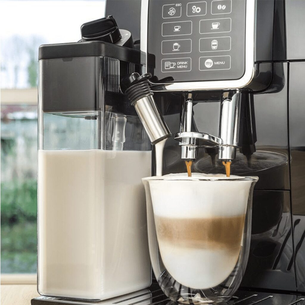 Luxusná káva každý deň? Tento De’Longhi kávovar je teraz o neuveriteľných 419 € lacnejší!