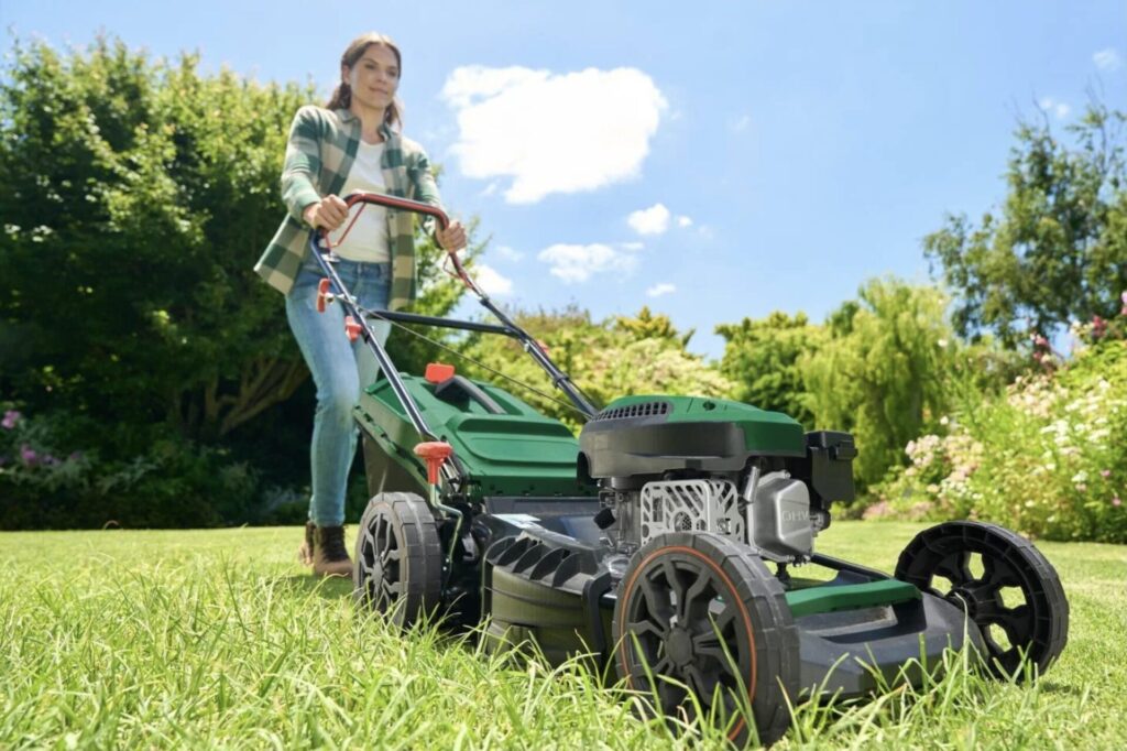 Parkside kosačky – Kompletný prehľad modelov: robotické, aku, benzínové a elektrické (2025)